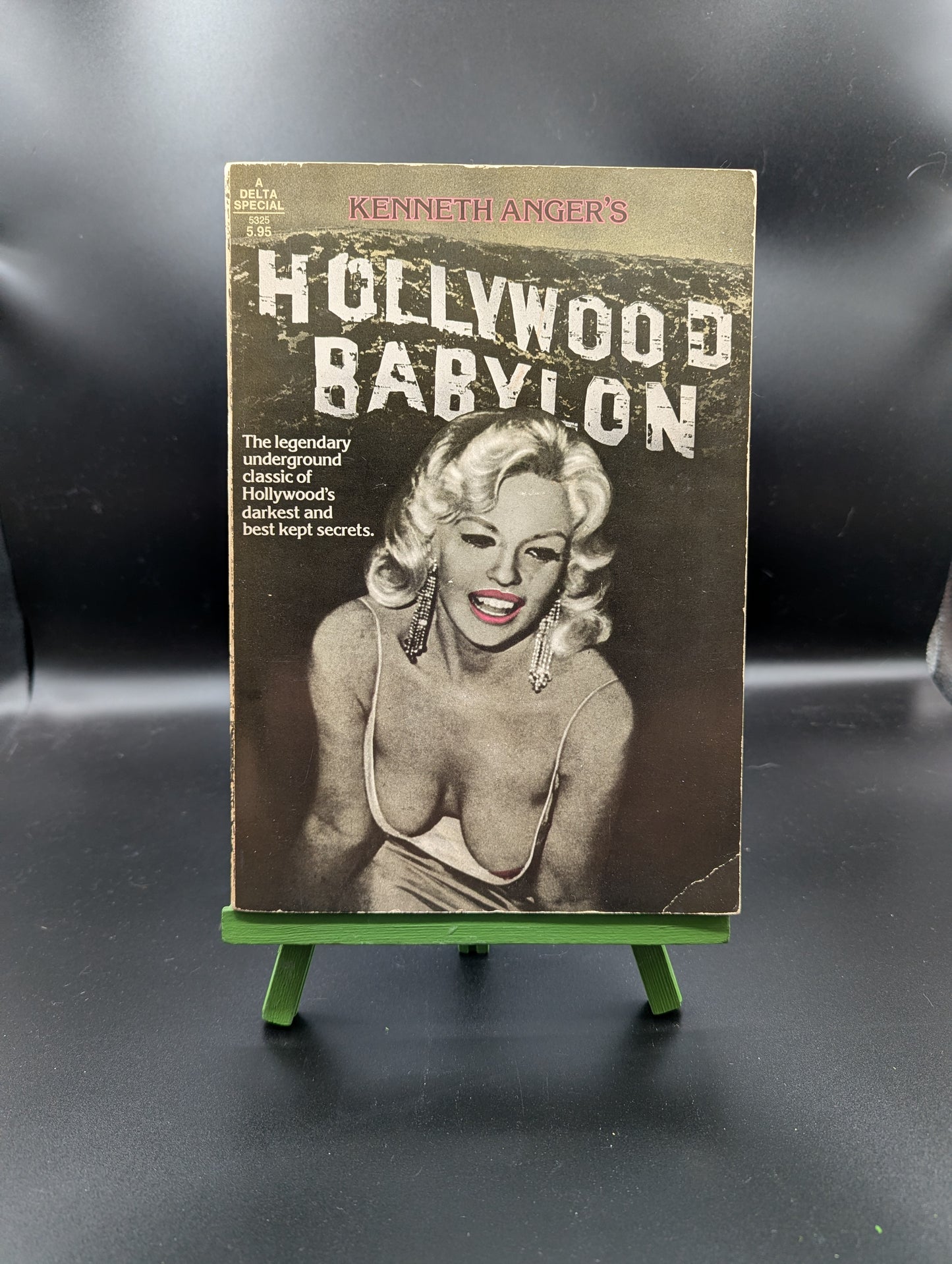 Hollywood Babylon