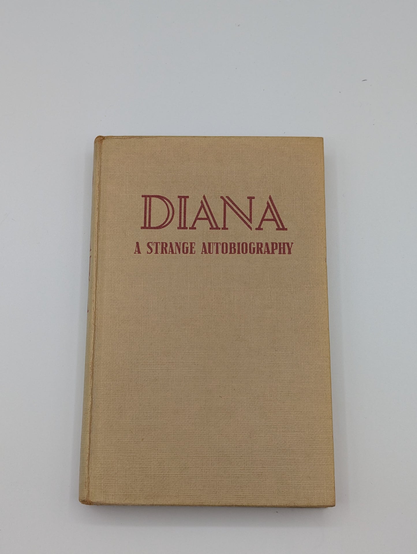 Diana : A Strange Autobiography