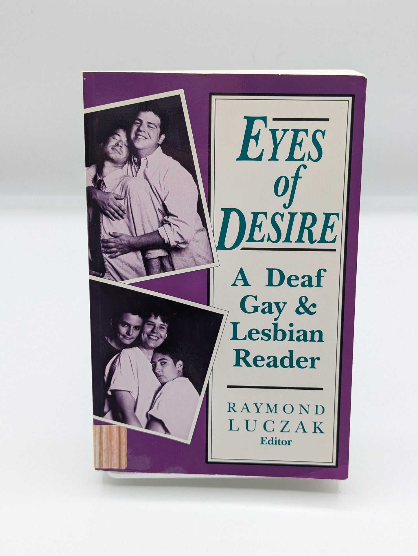 Eyes of Desire: A Deaf Gay & Lesbian Reader