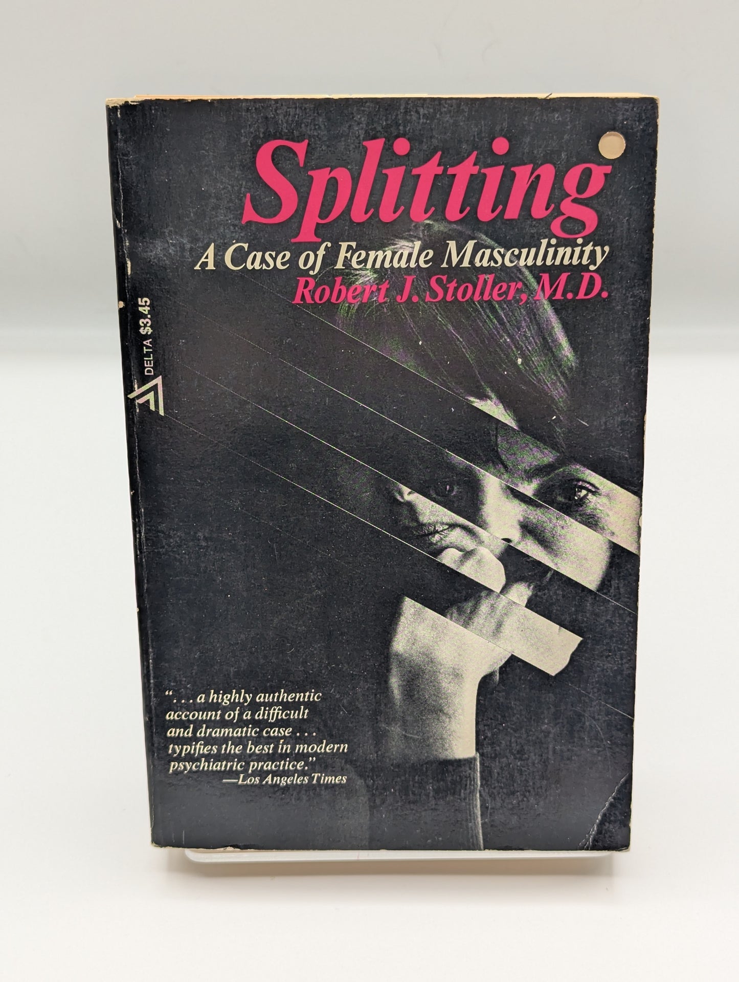 Splitting : A Case of Female Masculinity